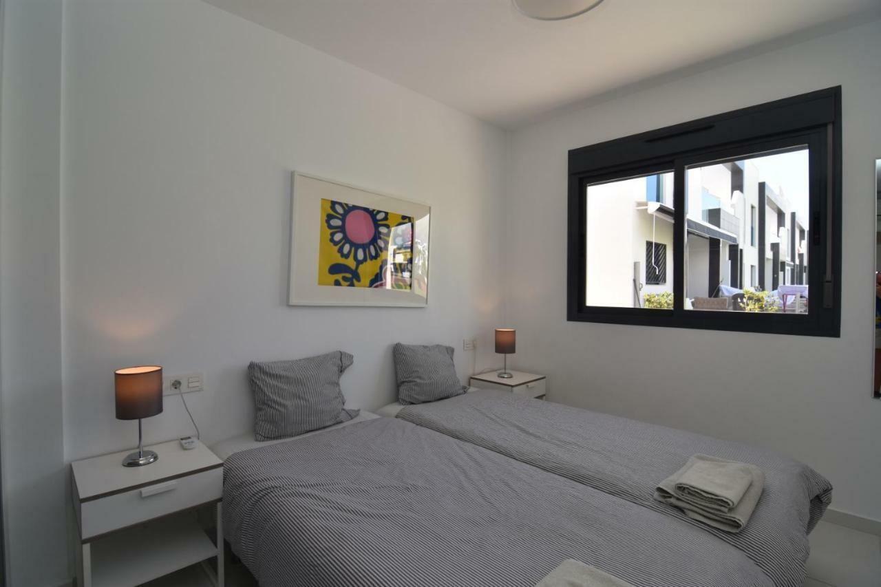 Dehesa de Campoamor  Oasis Beach V South Facing Pool View La Zenia מראה חיצוני תמונה